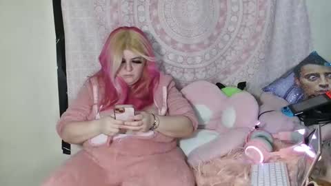 Veronica Lehane online show from 02-16-25, 06:21