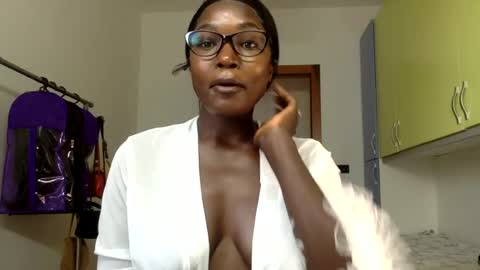 ebony ivanna online show from 07-15-26, 04:56
