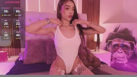 Snapshot of vega_roux chatting on 02-23-26, 02:47 VEGA online show from 02-23-26, 02:47