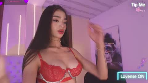 Snapshot of vega_roux chatting on 04-07-26, 07:09 VEGA online show from 04-07-26, 07:09