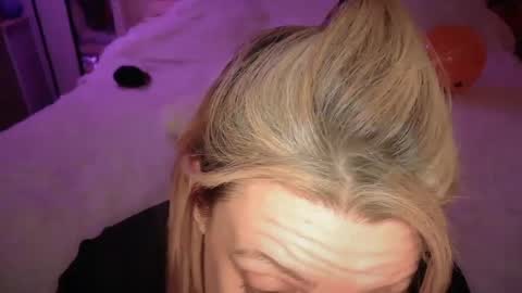 Vegas Dani online show from 10-14-25, 06:14