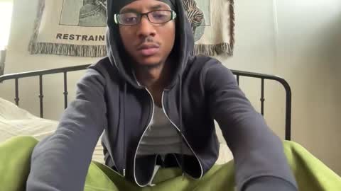 Snapshot of vegasaibot2 chatting on 12-05-25, 06:15 vegasaibot2 online show from 12-05-25, 06:15