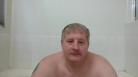 Snapshot of vegasbiman chatting on 05-18-26, 02:45 vegasbiman online show from 05-18-26, 02:45