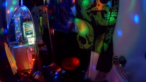 Snapshot of vegasmd chatting on 02-06-25, 07:35 vegasmd online show from 02-06-25, 07:35