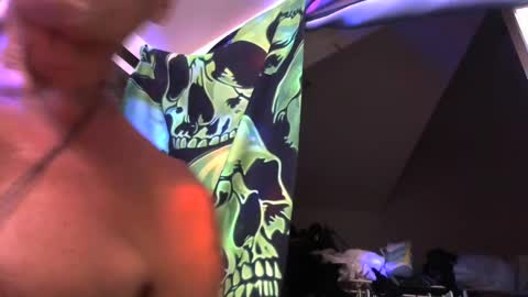 Snapshot of vegasmd chatting on 02-19-25, 03:06 vegasmd online show from 02-19-25, 03:06