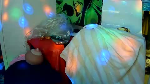 Snapshot of vegasmd chatting on 02-20-25, 01:08 vegasmd online show from 02-20-25, 01:08