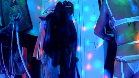 Snapshot of vegasmd chatting on 02-22-25, 02:17 vegasmd online show from 02-22-25, 02:17