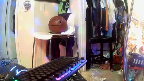 Snapshot of vegasmd chatting on 03-05-25, 06:12 vegasmd online show from 03-05-25, 06:12