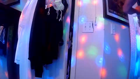 Snapshot of vegasmd chatting on 03-07-25, 08:44 vegasmd online show from 03-07-25, 08:44