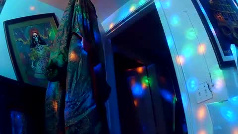 Snapshot of vegasmd chatting on 03-08-25, 10:11 vegasmd online show from 03-08-25, 10:11