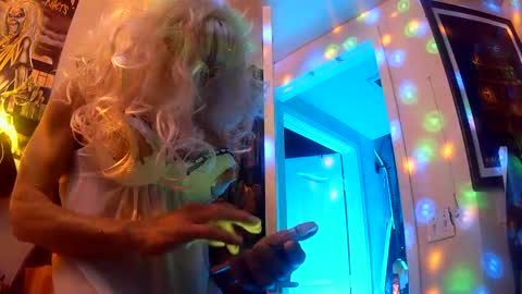 Snapshot of vegasmd chatting on 03-09-25, 02:50 vegasmd online show from 03-09-25, 02:50