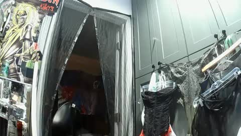 Snapshot of vegasmd chatting on 10-08-25, 02:31 vegasmd online show from 10-08-25, 02:31