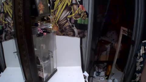 Snapshot of vegasmd chatting on 10-10-25, 12:42 vegasmd online show from 10-10-25, 12:42