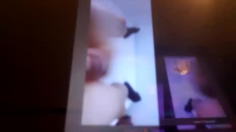 Snapshot of vegboy87 chatting on 10-31-25, 02:01 vegboy87 online show from 10-31-25, 02:01