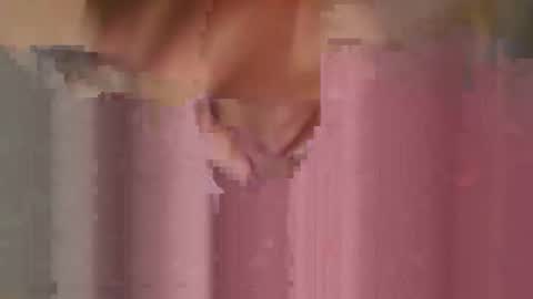 Snapshot of vegboy87 chatting on 11-12-25, 04:40 vegboy87 online show from 11-12-25, 04:40