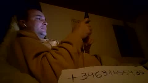 Snapshot of vegboy87 chatting on 11-15-25, 05:42 vegboy87 online show from 11-15-25, 05:42