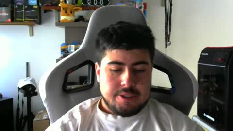 Charles online show from 11-07-25, 03:23