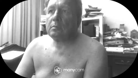 Snapshot of vejun2025 chatting on 11-30-25, 12:58 vejun2025 online show from 11-30-25, 12:58