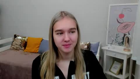 Snapshot of vel1ka chatting on 01-09-26, 04:48 Barbara online show from 01-09-26, 04:48