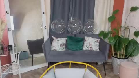 Snapshot of vel1ka chatting on 02-28-26, 05:08 Barbara online show from 02-28-26, 05:08