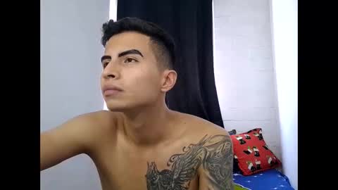 Snapshot of velk_hot1 chatting on 12-30-24, 05:44 velk_hot1 online show from 12-30-24, 05:44