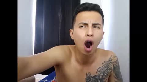 Snapshot of velk_hot1 chatting on 12-31-24, 06:35 velk_hot1 online show from 12-31-24, 06:35