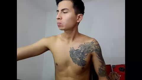 Snapshot of velk_hot1 chatting on 03-07-25, 07:05 velk_hot1 online show from 03-07-25, 07:05