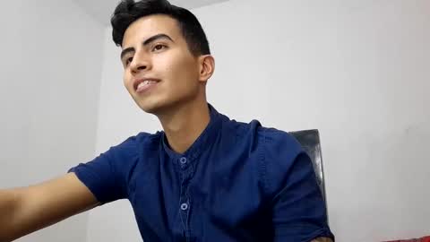 Snapshot of velk_hot1 chatting on 03-08-25, 10:24 velk_hot1 online show from 03-08-25, 10:24