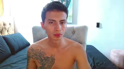 velk_hot1 online show from 03-25-26, 02:01