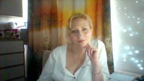 Snapshot of velka_raspberry chatting on 05-19-26, 08:31 velka_raspberry online show from 05-19-26, 08:31