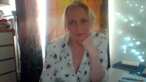 Snapshot of velka_raspberry chatting on 05-26-26, 03:19 velka_raspberry online show from 05-26-26, 03:19