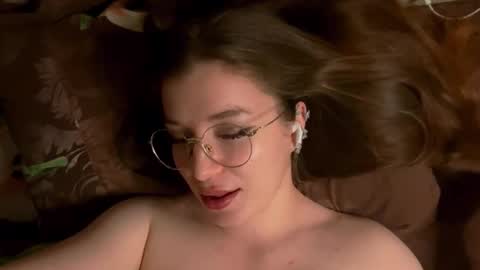 Snapshot of vellarecupero chatting on 09-12-25, 09:15 Sana online show from 09-12-25, 09:15