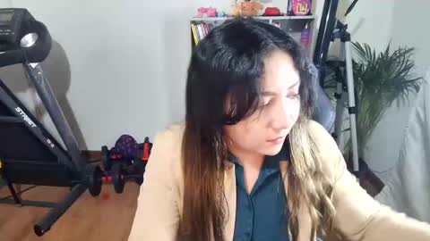 Im VelaI will be Christmas and New Year with my family December 22 to January 13 I will miss you guys. online show from 02-02-25, 01:55