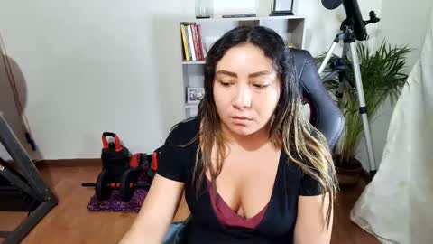 Im VelaI will be Christmas and New Year with my family December 22 to January 13 I will miss you guys. online show from 03-02-25, 01:47