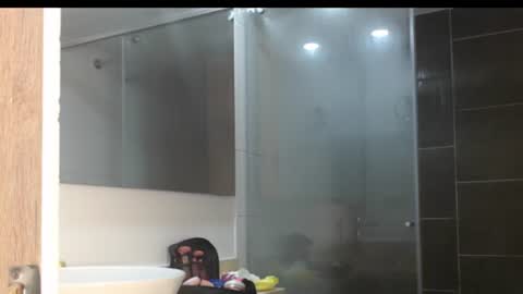 veluna_ online show from 07-27-26, 04:58
