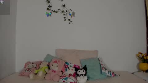 Snapshot of velvet_00 chatting on 03-15-26, 07:14 velvet_00 online show from 03-15-26, 07:14