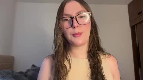 Sophi  online show from 06-03-26, 06:02