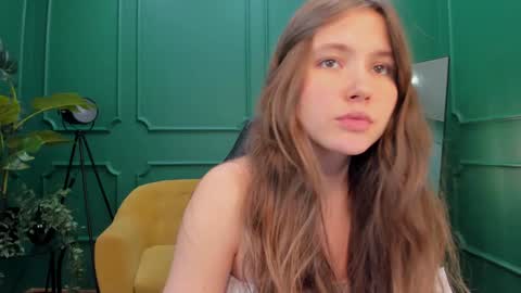 velvet_cherry online show from 01-23-25, 04:48