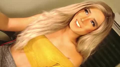 Richy will make you fall in love online show from 10-19-25, 12:33