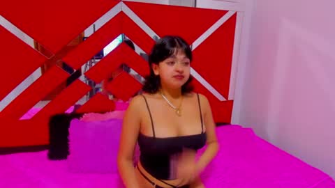 velvet_giirll online show from 07-28-26, 01:54