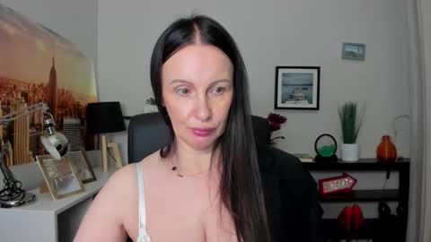 Jasmine online show from 10-03-25, 05:54