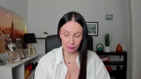 Jasmine online show from 10-08-25, 05:38