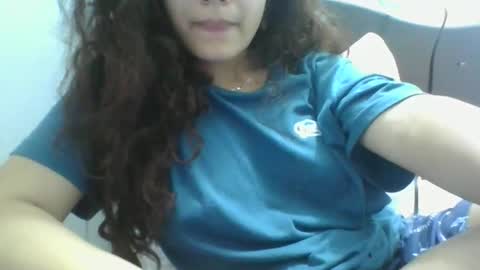 velvet_moon_v online show from 04-15-26, 04:52