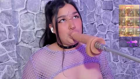 Snapshot of velvet_rosee_ chatting on 10-04-25, 12:03 velvet_rosee_ online show from 10-04-25, 12:03