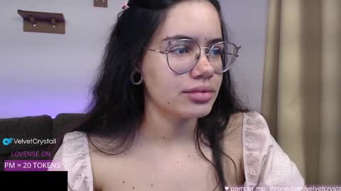  Crystal         PVT OPEN online show from 11-18-25, 01:33