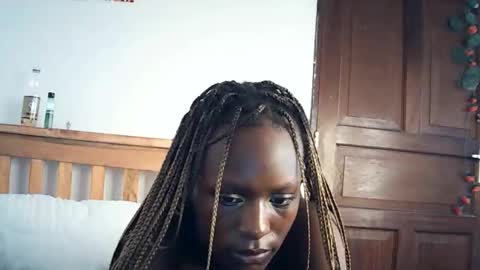 velvetdesiree online show from 05-09-26, 12:54
