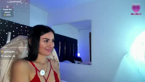 Snapshot of velvetlunaa chatting on 05-07-26, 01:38 Velvet online show from 05-07-26, 01:38