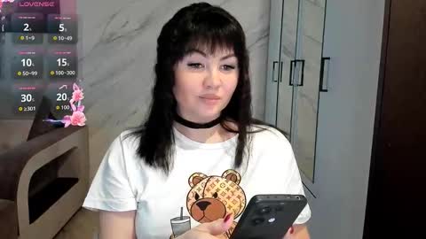 Snapshot of velvetmila chatting on 02-26-26, 03:49 VelvetMila online show from 02-26-26, 03:49