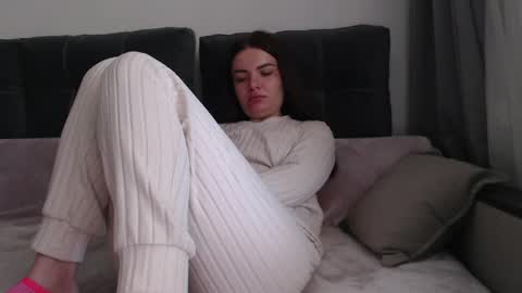 velvetmoon123 online show from 05-15-26, 07:48