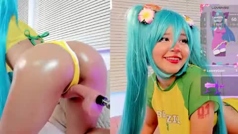 Snapshot of velvetnami chatting on 04-25-26, 12:19 Velvet Nami online show from 04-25-26, 12:19